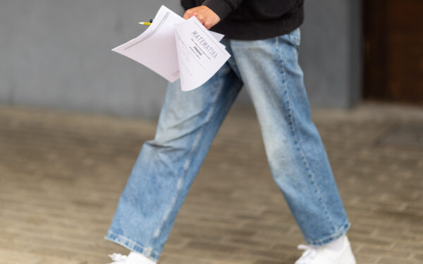 Egzaminų stresas gali padėti: gimnazistams paaiškino, kaip jį paversti sąjungininku