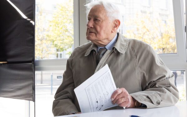 Valdas Adamkus pagerbtas Europos Parlamento ordinu už nuopelnus Europai