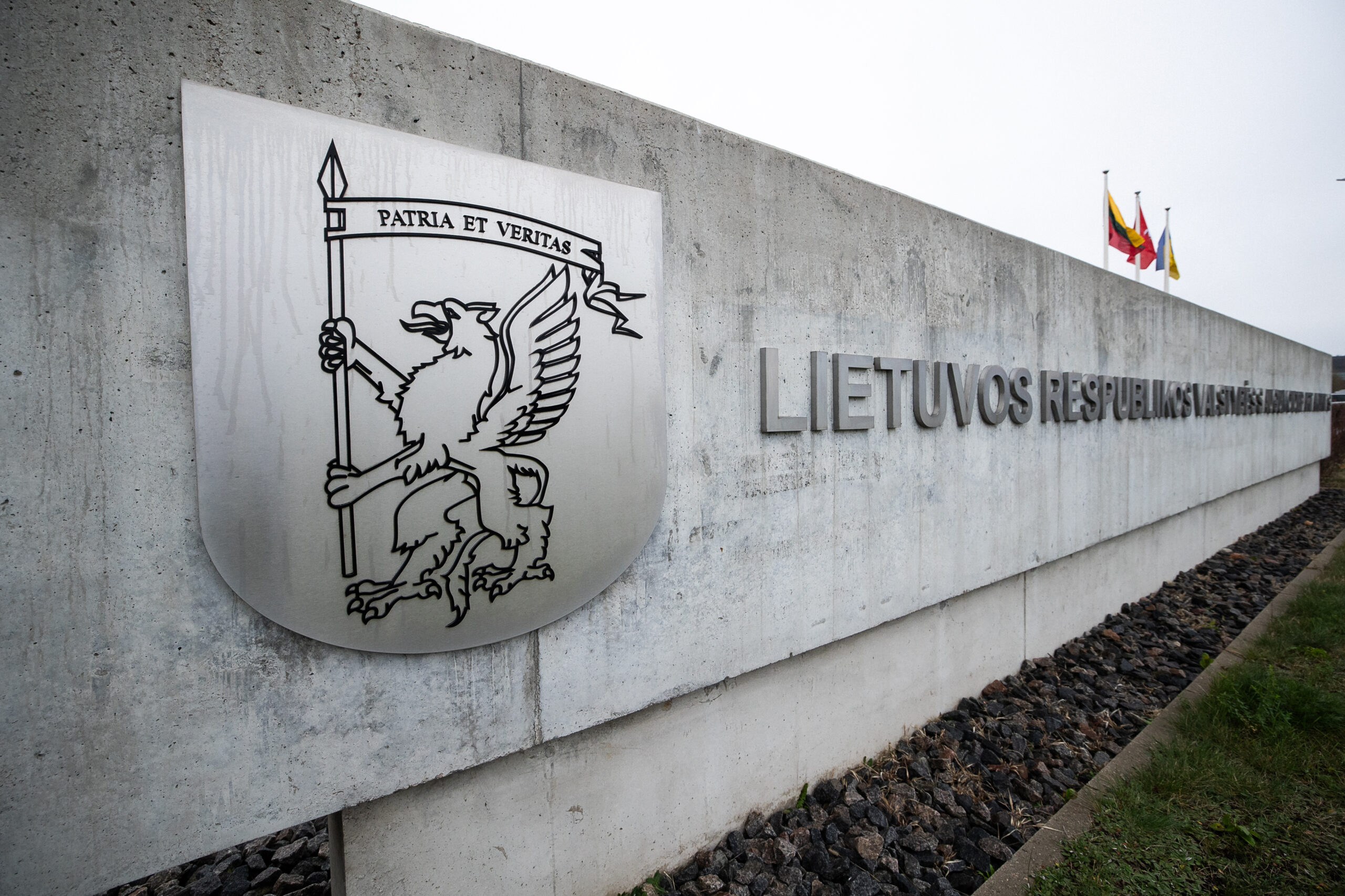 Lietuvos žvalgyba įspėja: Baltarusijos režimas manipuliuoja krizėmis ir stiprina kontrolę