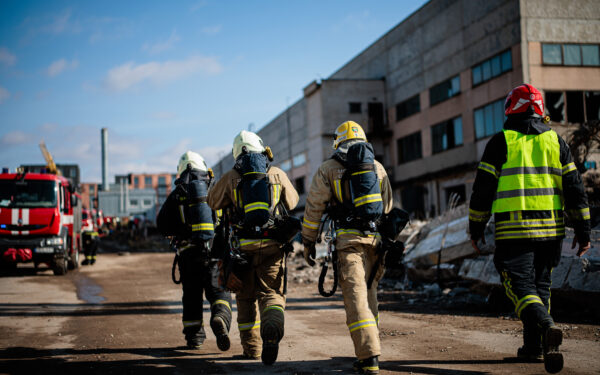 Neblaivus vyras lifte atsidūrė spąstuose: prireikė ugniagesių ir medikų pagalbos