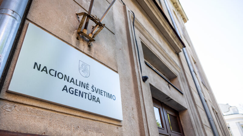 NŠA duomenimis brandos egzaminus laikys daugiau nei pernai: štai, kokie egzaminai tarp populiariausiųjų