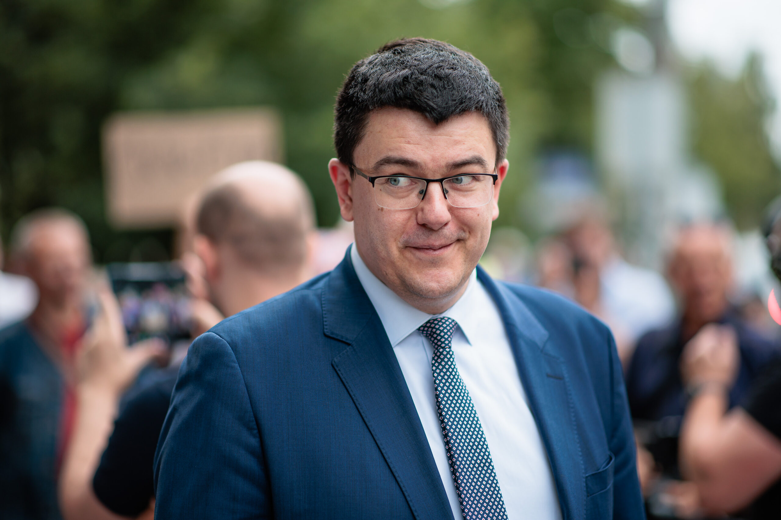 Seimas pristabdė pokyčius: neapykantos kalbos dekriminalizavimas nebus svarstomas
