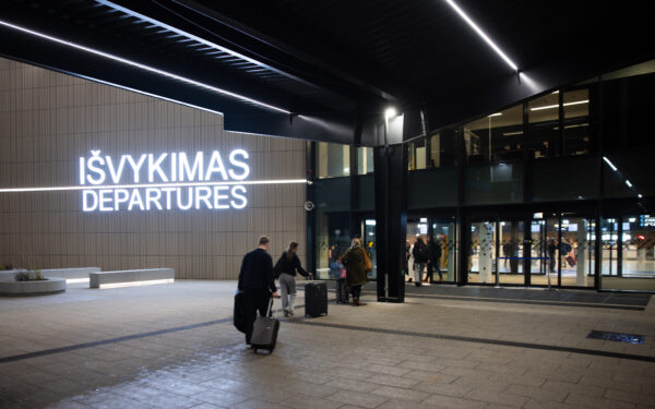 „Foxpay“ šešėlis plečiasi: prokurorai areštavo dar vieną pastatą, įtariamūjų sąraše – buvusios ministrės Navickienės vyras