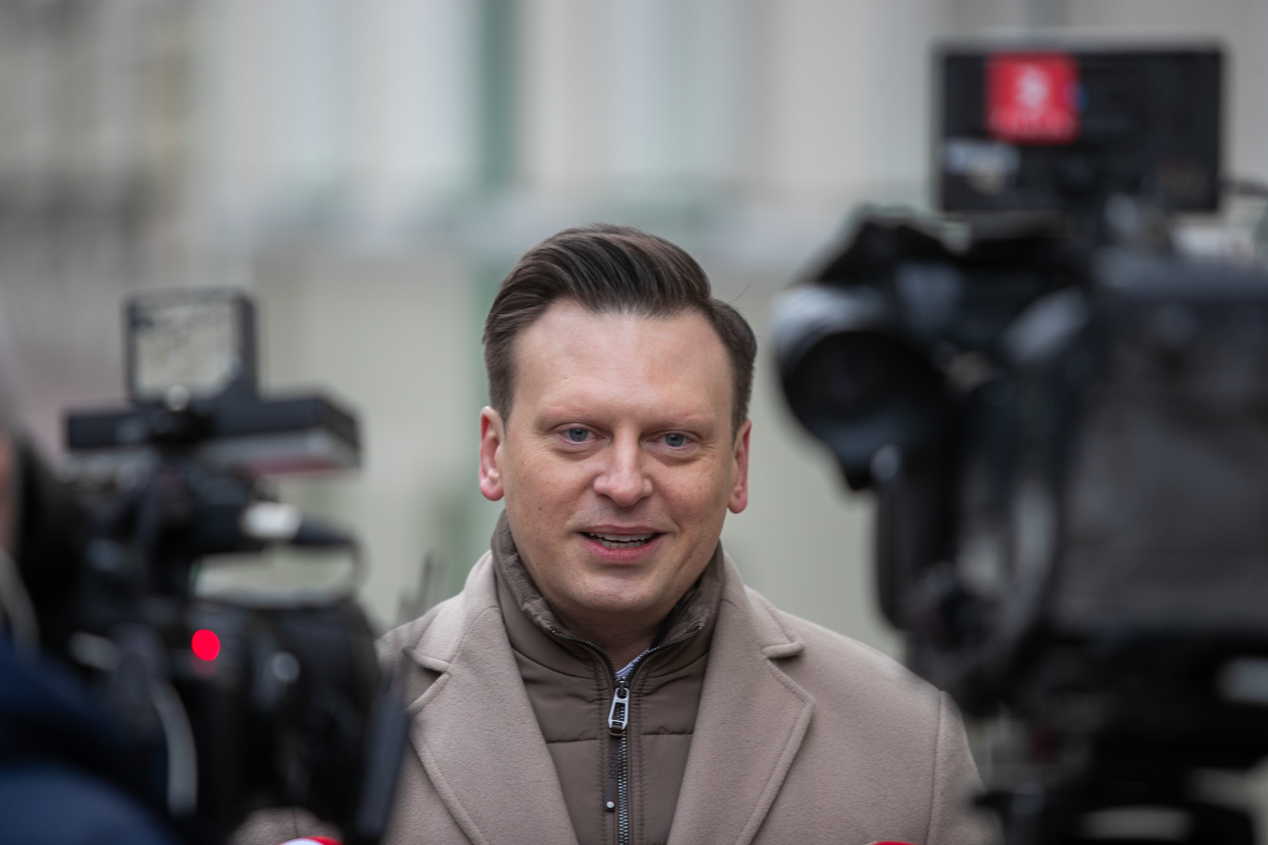 Meras kalba apie pamokų laiką mokyklose: štai, kokius sprendimus ketina priimti miesto savivaldybė