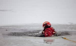 Gelbėjimo operacija vandenyje. ELTA / Andrius Ufartas