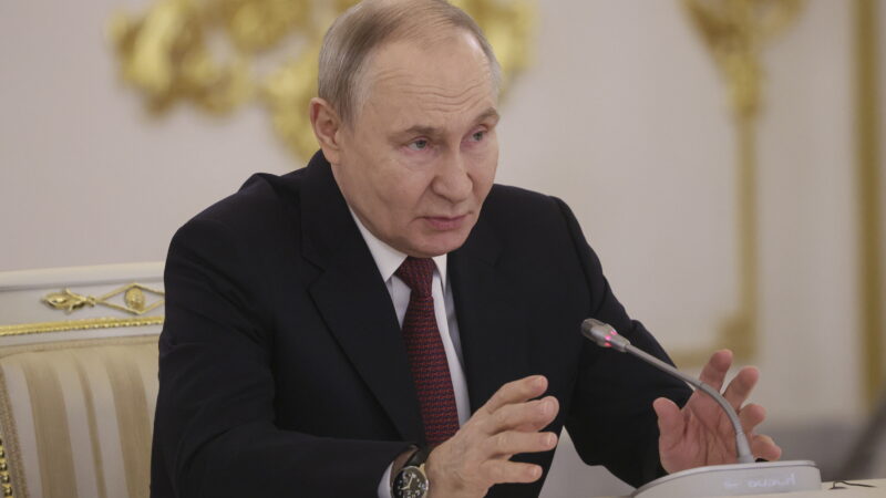 Žvalgyba: paliaubos Ukrainoje leistų Rusijai stiprinti pajėgas prie NATO sienų