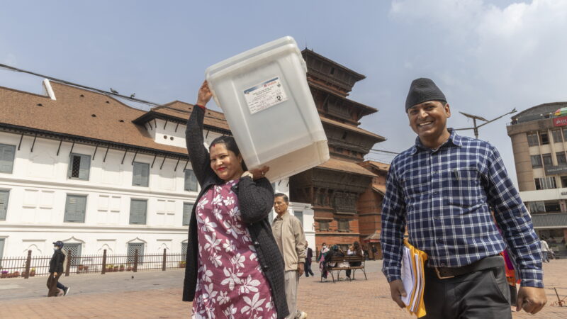 Po kruvinų protestų – lemtingi rinkimai: Nepalas balsuoja dėl naujos valdžios