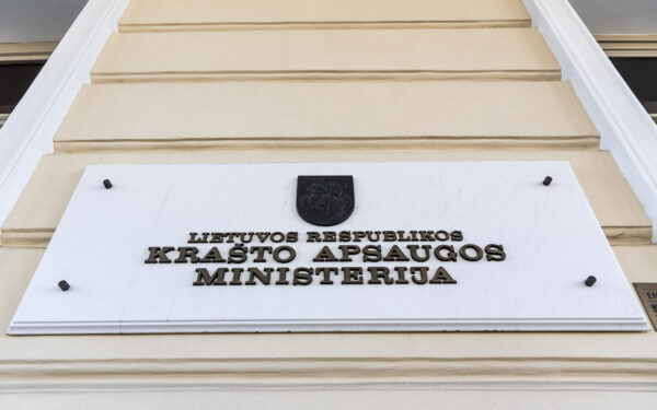 Didžiulis kariuomenės projektas juda į priekį: Kairių miestelio statybomis domisi 8 įmonės