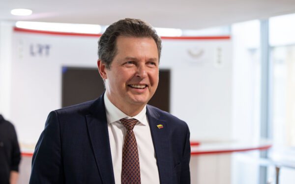 Antikorupcijos komisijos prašoma įvertinti  galimą Gedvilo naudą iš degalų verslo