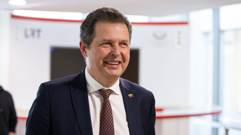 Antikorupcijos komisijos prašoma įvertinti  galimą Gedvilo naudą iš degalų verslo