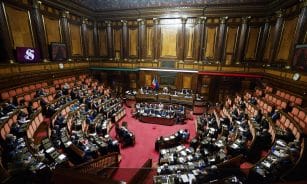 Italijos premjerė pradeda prieštarauti Trumpo ir Izraelio karui Irane. EPA-ELTA