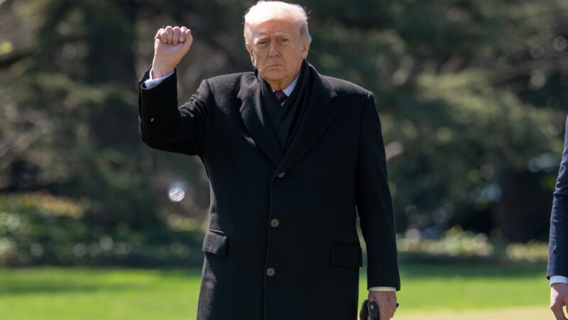 Po naujų smūgių – šokiruojantis pareiškimas: Trumpas pagrasino sunaikinti didžiausią dujų telkinį