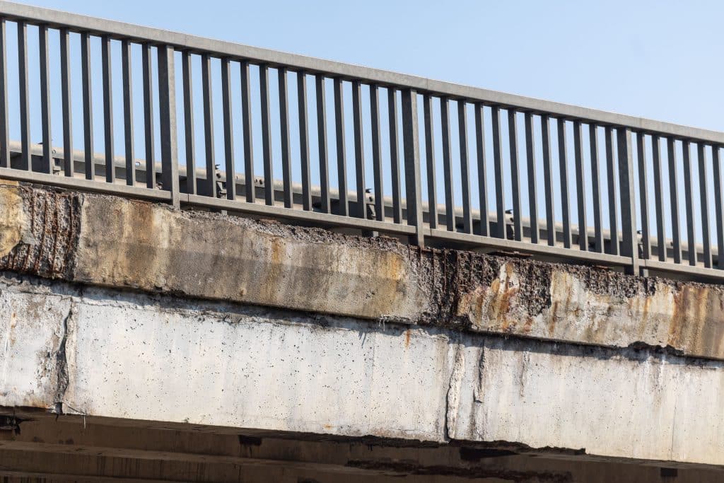 Gariųnų viaduko būklė. ELTA / Julius Kalinskas