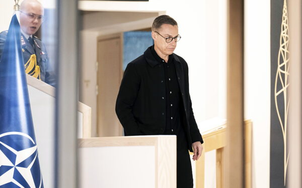 Suomijos prezidentas siunčia nerimo signalą: taikos derybos tarp Ukrainos ir Rusijos gali būti pasiekusios aklavietę