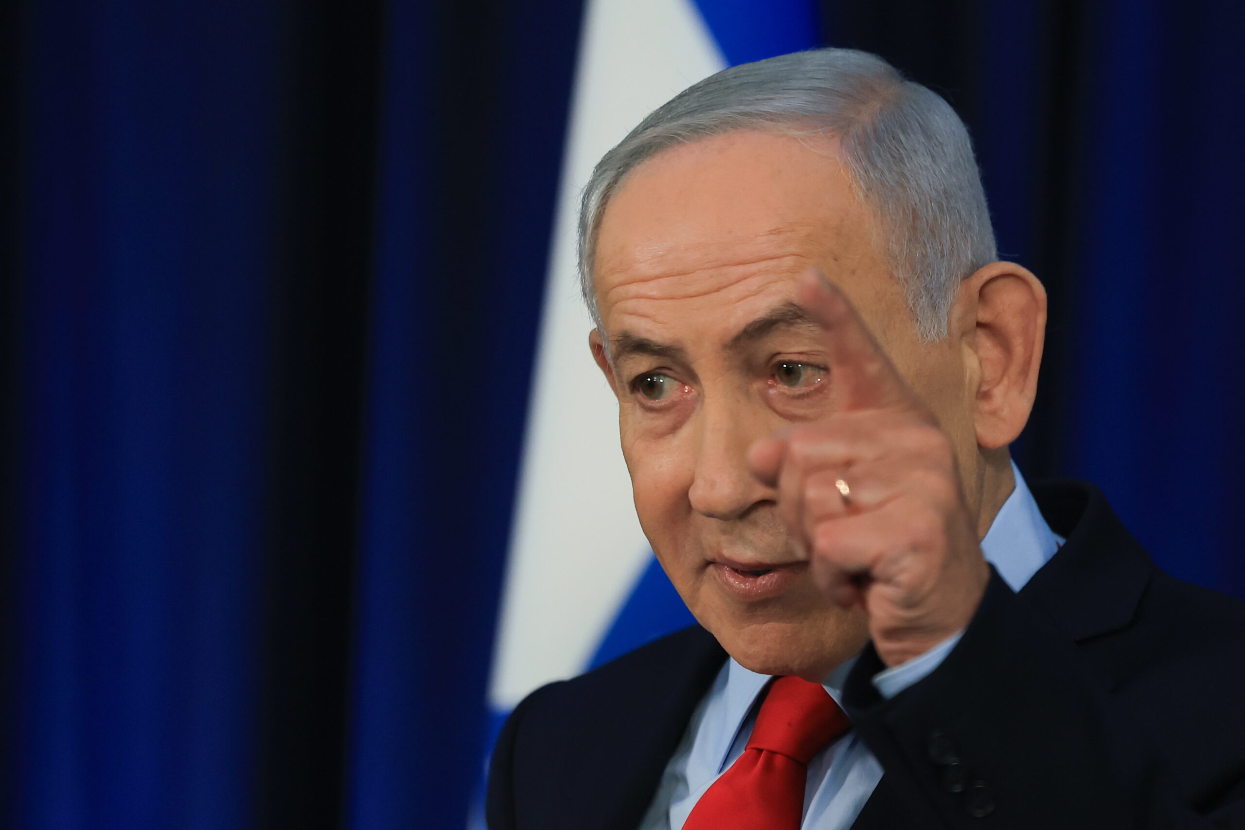 Benjaminas Netanyahu apie karą su Iranu: „peržengėme pusiaukelę“