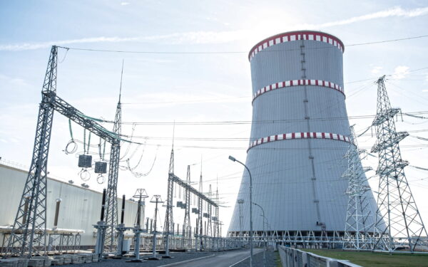 Nerimas dėl Astravo AE auga: svarstoma statyti dar vieną bloką ir naują elektrinę