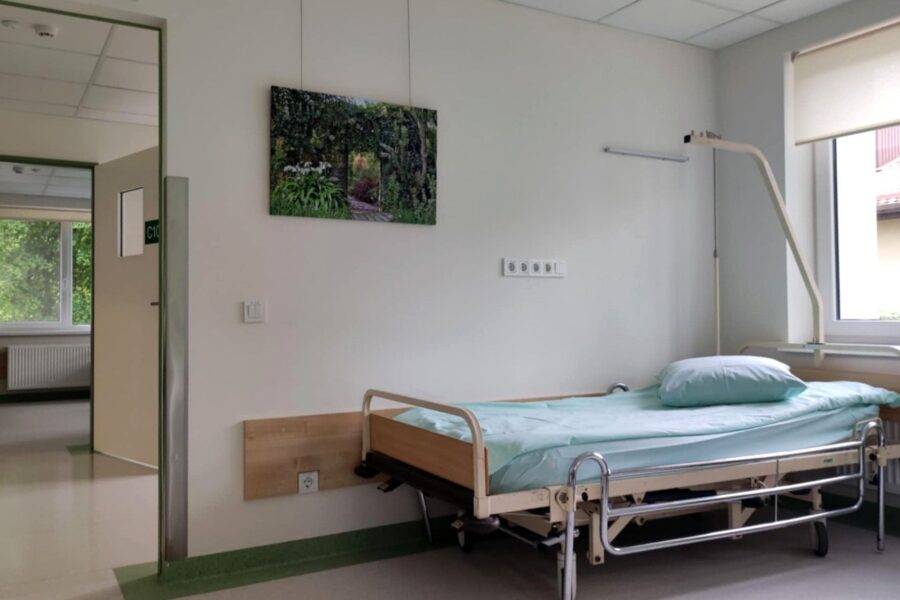 Ar jums priklauso slauga namuose? Paaiškino, kas gali ją gauti ir kaip skiriama