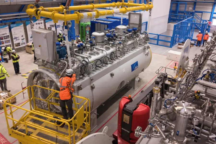 Kas slepiasi po žeme? „CERN“ laboratorijoje nuleisti milžiniški įrenginiai nustebino pasaulį