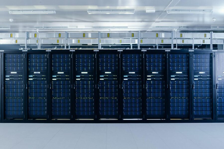 Sąskaitos už elektrą susitrauks 86%: štai koks išradimas pakeis duomenų centrų aušinimą