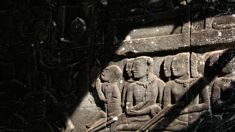 Tamsioji archeologijos pusė: sužinokite, kodėl matomi istoriniai lobiai gali būti netikri