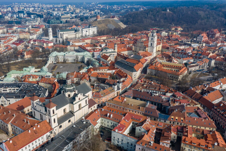 Vilniuje dar viena mokama aikštelė: kiek tai kainuos vairuotojams?