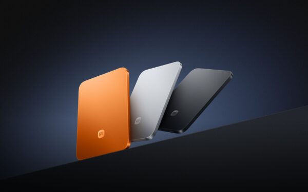 Plonesnė už pieštuką: „Xiaomi“ pristatė 5000 mAh magnetinę bateriją