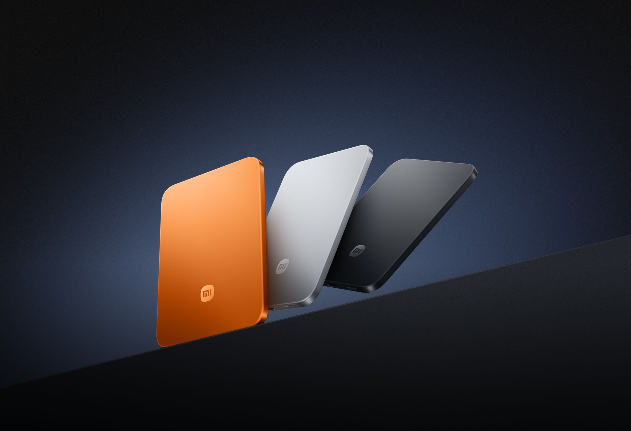 Plonesnė už pieštuką: „Xiaomi“ pristatė 5000 mAh magnetinę bateriją