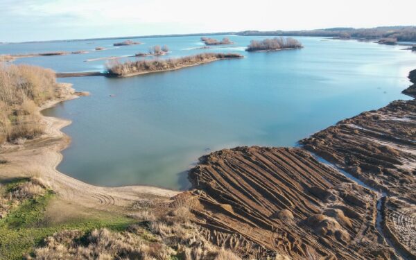 Mietkovo ežeras slepia gamtos stebuklą: pamatysite tai, ko kitur Lenkijoje tiesiog nerasite