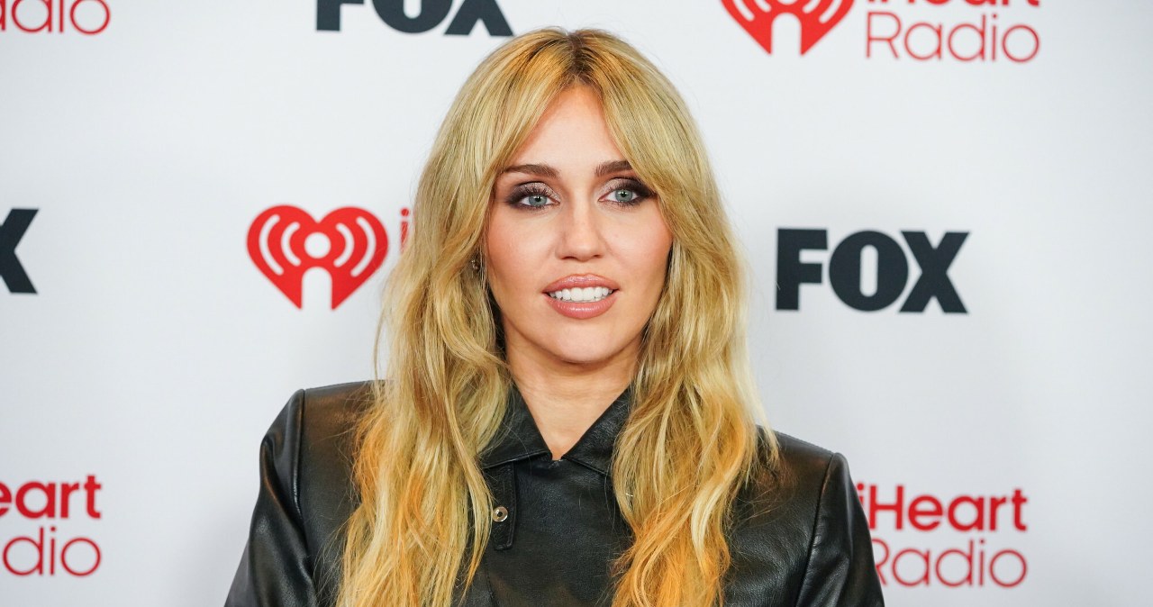 Stebinantys Miley Cyrus pokyčiai: pop žvaigždė pasirinko subtilią, bet išskirtinę eleganciją