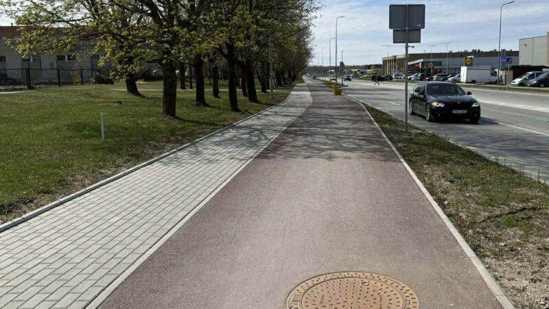 Vairuotojams teks persiorientuoti: Gargžduose plečiama dviračių infrastruktūra