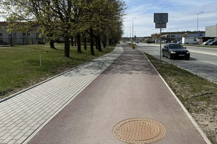 Vairuotojams teks persiorientuoti: Gargžduose plečiama dviračių infrastruktūra