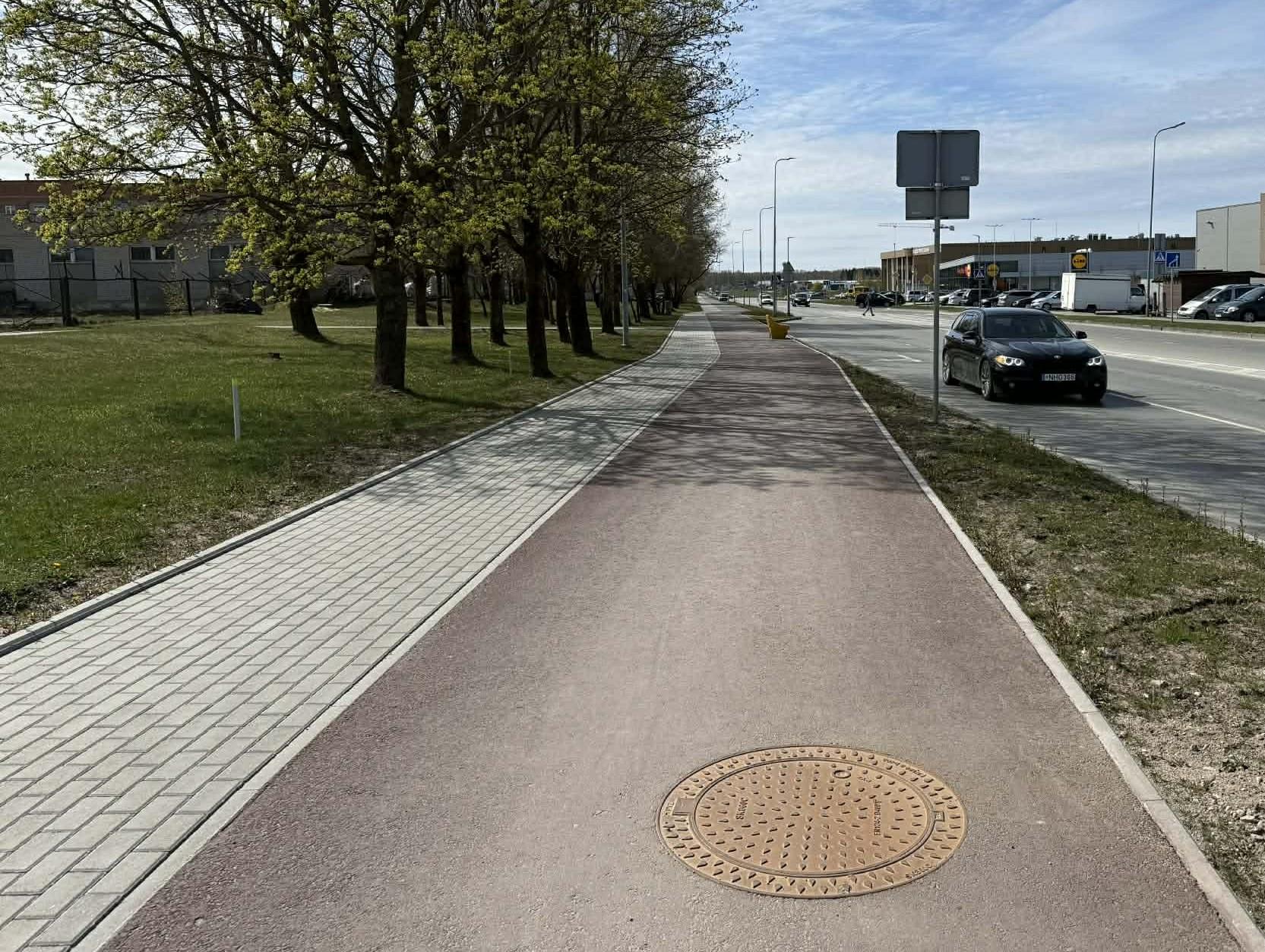 Vairuotojams teks persiorientuoti: Gargžduose plečiama dviračių infrastruktūra