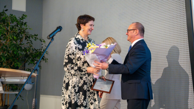 Skelbiama premija už nuopelnus: svarbu žinoti, kas gali pretenduoti ir iki kada
