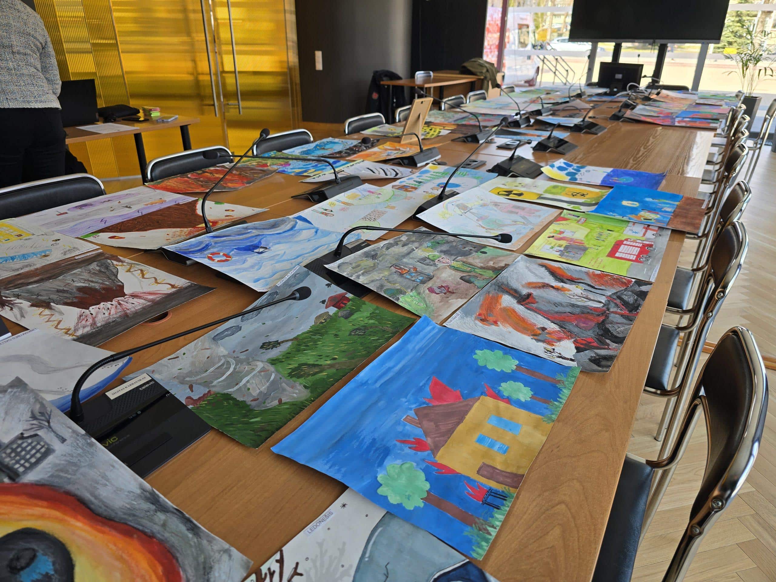 Ko labiausiai bijo vaikai? atsakymai gali nustebinti tėvus