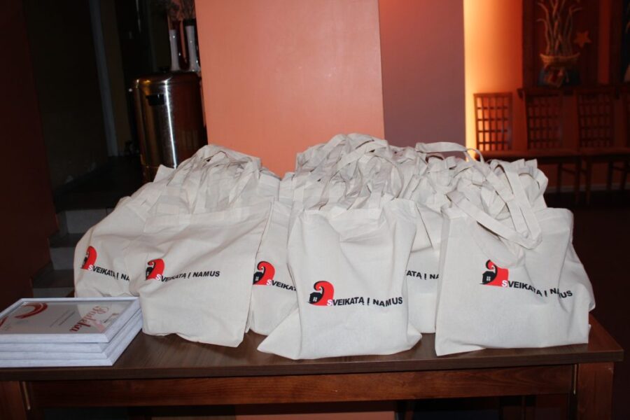 Utenoje parduodamos dailininko teisės už mažiau nei 900 eurų: tokia proga pasitaiko retai