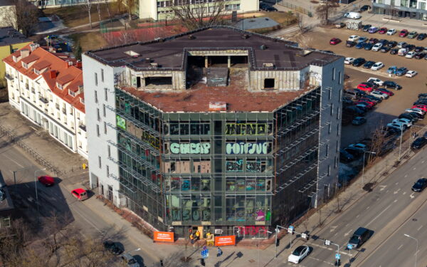 Maskvos namų griovimas stringa, svarstomi netradiciniai sprendimai ir verslo įtraukimas