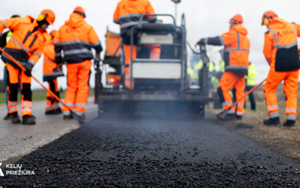 Vairuotojai raginami pasitikrinti: paskelbta, kur Lietuvoje tvarkys pavojingus kelius