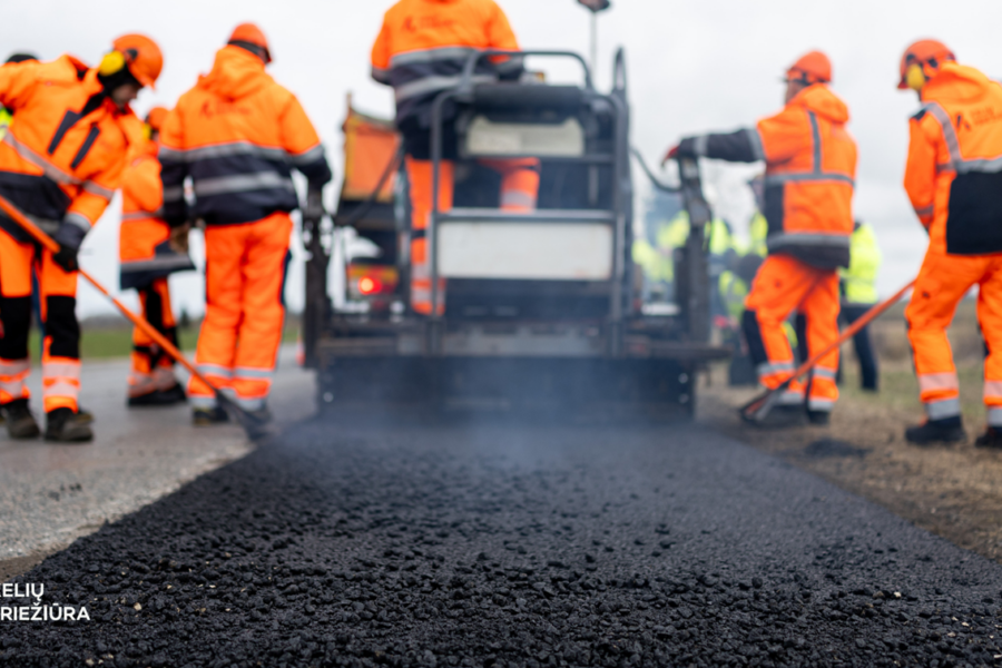 Vairuotojai raginami pasitikrinti: paskelbta, kur Lietuvoje tvarkys pavojingus kelius