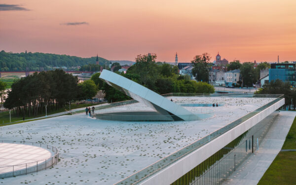 To dar nematėte: robotų kovos žengia į Lietuvą, laukia įspūdingas reginys