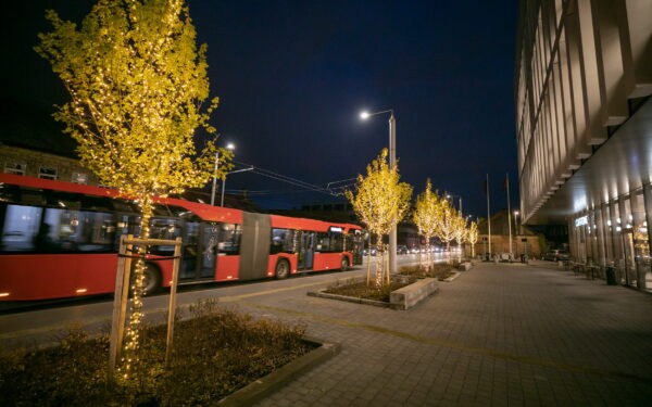 Geriau rinktis kitą maršrutą: Švitrigailos gatvėje uždaroma juosta, formuosis kamščiai