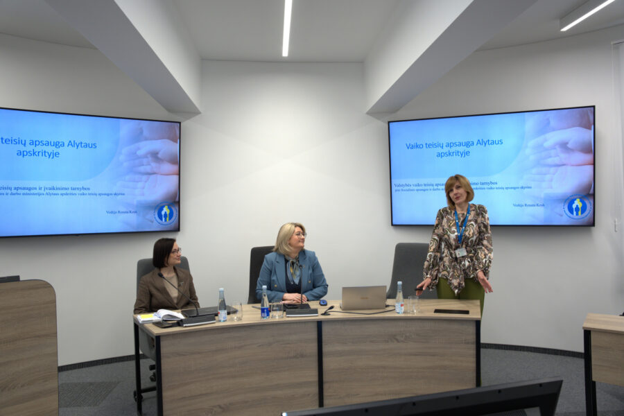 Pagalba vaikams ne visada pasiekia laiku: specialistai įvardijo didžiausias spragas sistemoje