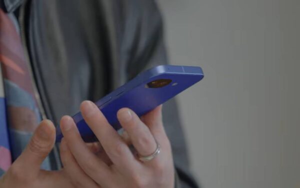 „Google“ nustebino gerbėjus: nauja „Pixel 10a“ spalva bus prieinama tik vienoje šalyje