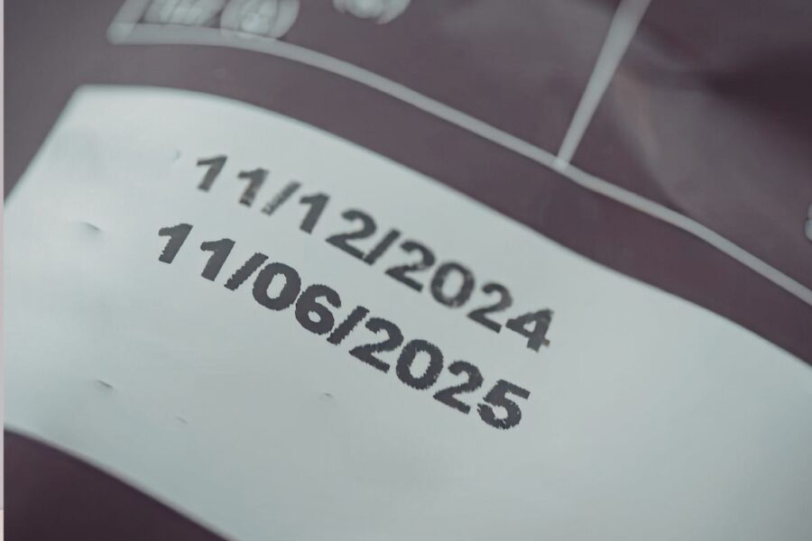 Pinigai keliauja į šiukšlyną? Atskleidė, kurių produktų nereikia išmesti pasibaigus terminui