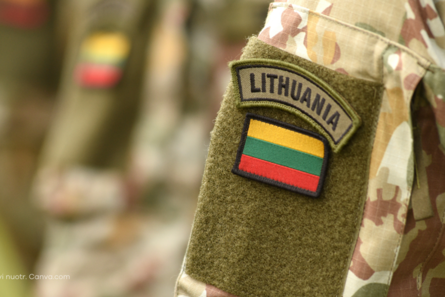 Gyventojai gali nustebti: be uniformų judės kariai, ore skraidys žvalgybiniai dronai