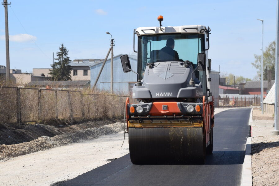 Mieste verda darbai: asfaltuojamos gatvės, tiesiami šaligatviai, štai kur pokyčiai didžiausi