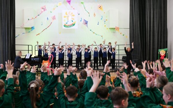 „Dagilėlis“ virto emocijų scena: vaikų balsai sujaudino net visko mačiusius