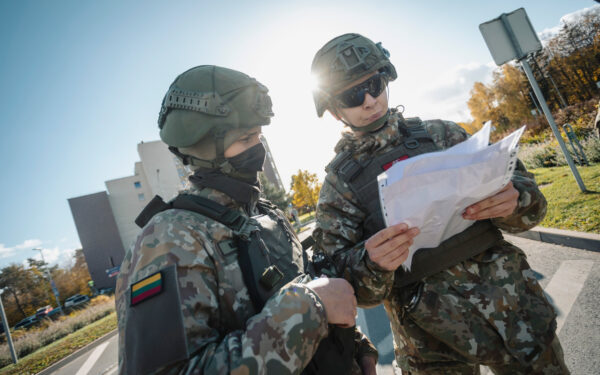 Pasiruoškite kariniam sujudimui: gyventojai sulaukė kritinės svarbos žinutės, pasitikrinkite