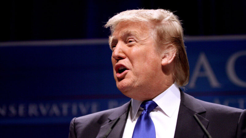 Karo nusikaltimo riba? Donaldo Trumpo ultimatumas Iranui sukėlė tikrą sumaištį pasaulyje
