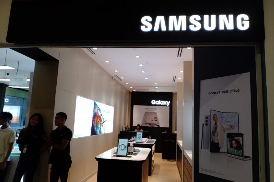 „Samsung“ kainos šauna į viršų: pirkėjams JAV teks mokėti iki 280 dolerių brangiau