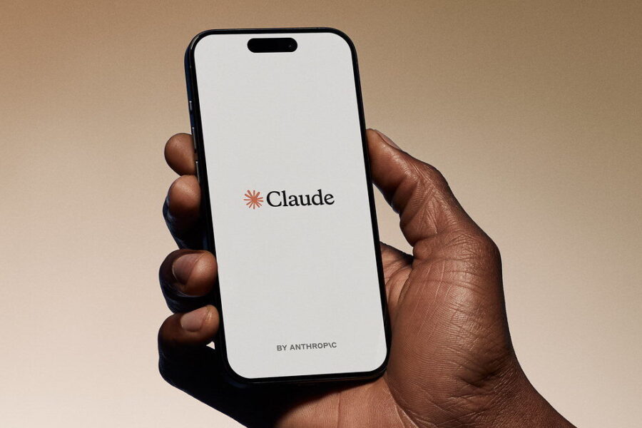 „Anthropic“ ir JAV konfliktas aštrėja: paaiškėjo, kas bando pervilioti šią DI milžinę